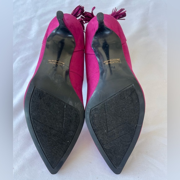 Marc Fisher TAMMYE2-R Tassel Pumps Suede Pointy Toe High Heels - Picture 8 of 10